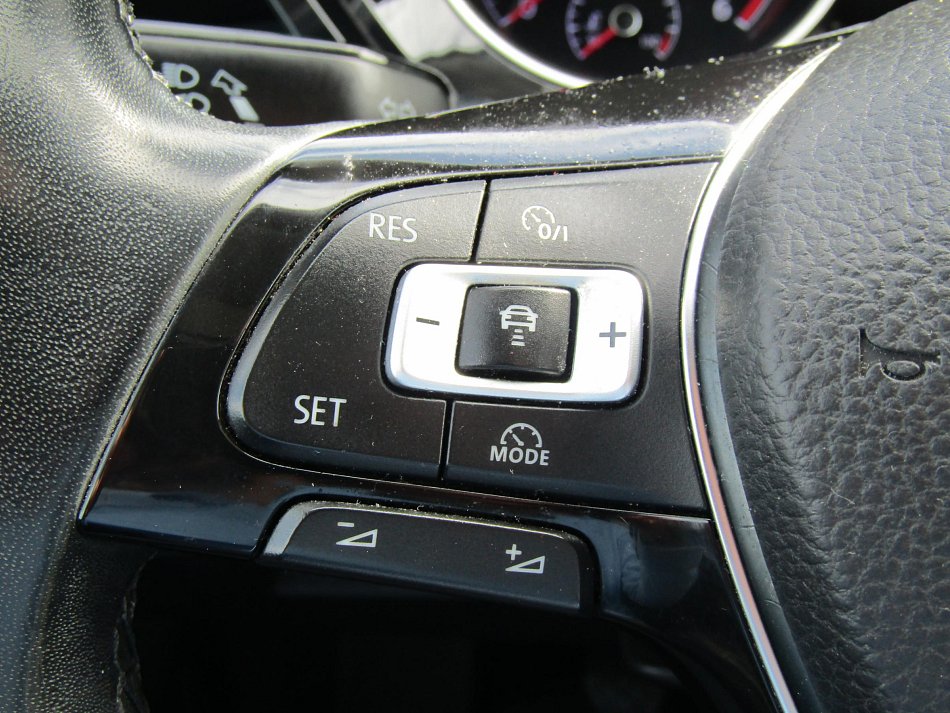 Volkswagen Touran 2.0TDI 