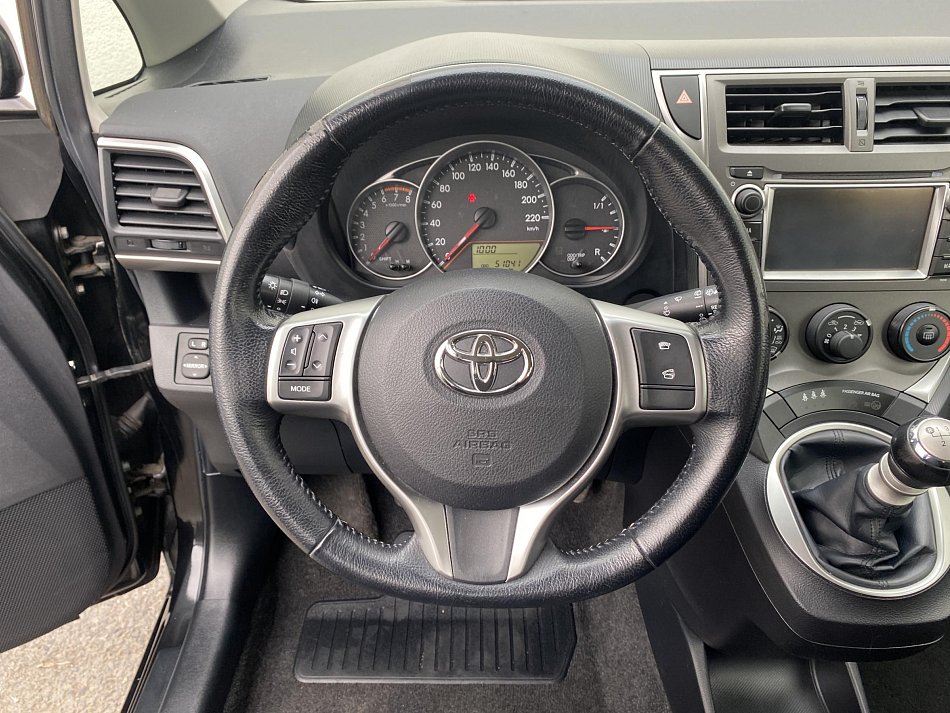 Toyota Verso 1.3 VVT-i Life Plus S