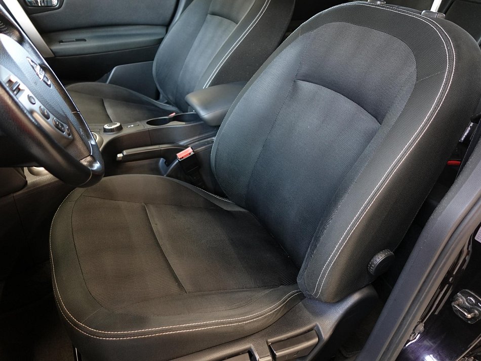 Nissan Qashqai 2.0i Acenta 4x4