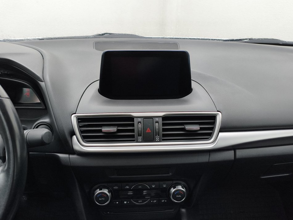 Mazda 3 2.0 SkyActiv 
