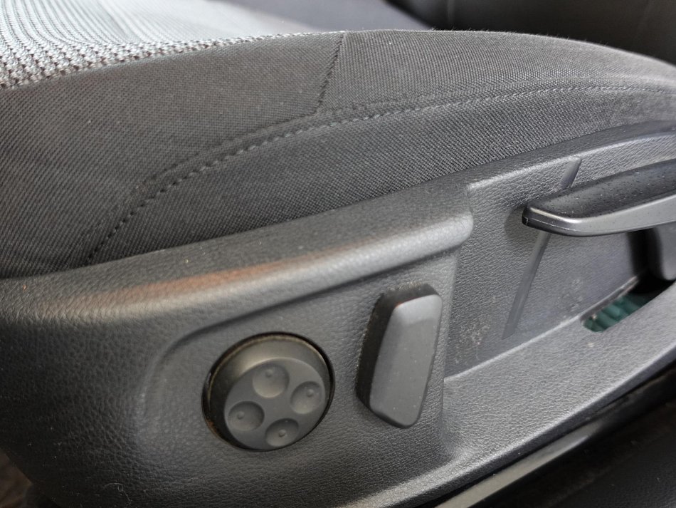 Volkswagen Passat 2.0TDi 