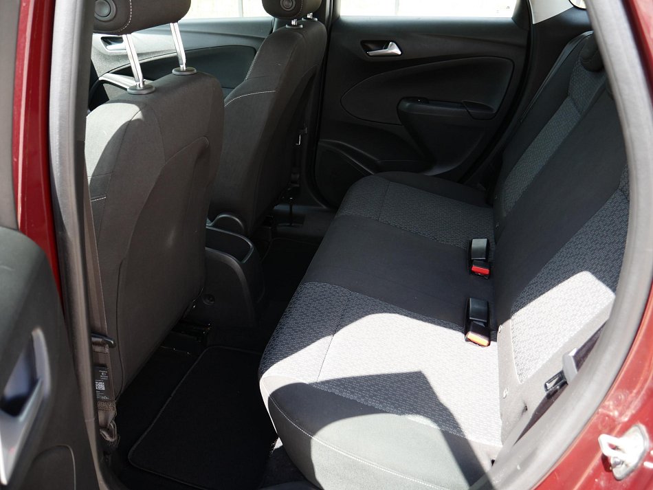 Opel Crossland X 1.2 i 