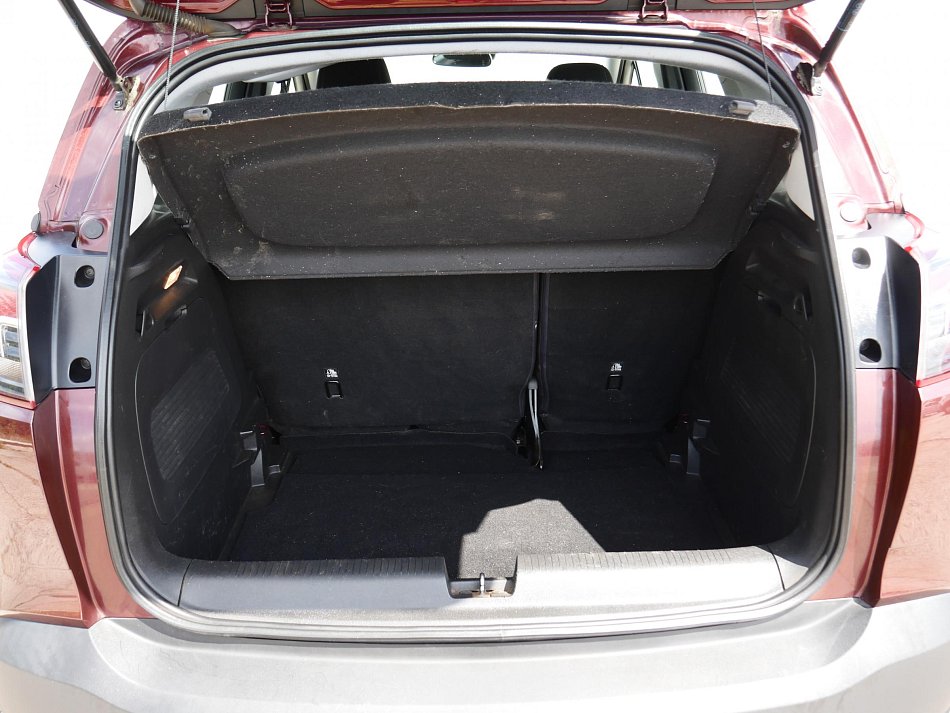 Opel Crossland X 1.2 i 