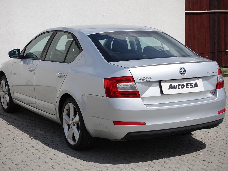 Škoda Octavia III 1.8 TSI Elegance