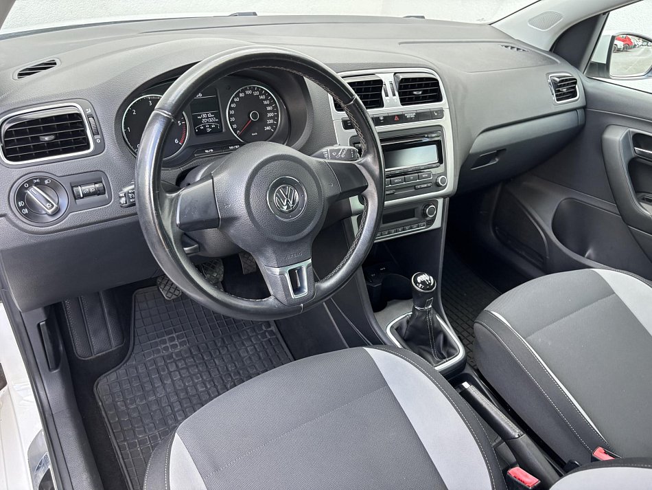 Volkswagen Polo 1.6 TDi 
