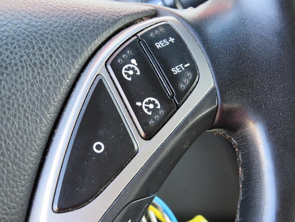 Hyundai I30 1.6 i 