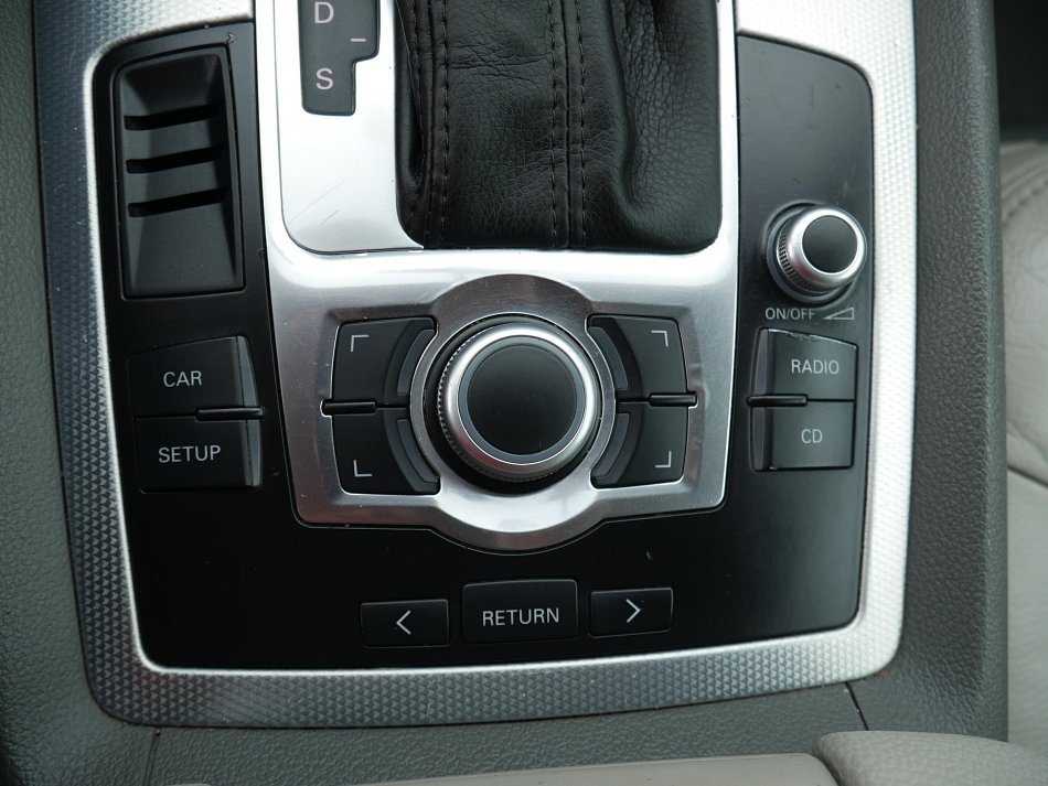 Audi Q7 3.0 TDi  Quattro