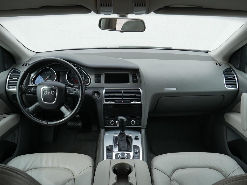 Audi Q7 3.0 TDi  Quattro