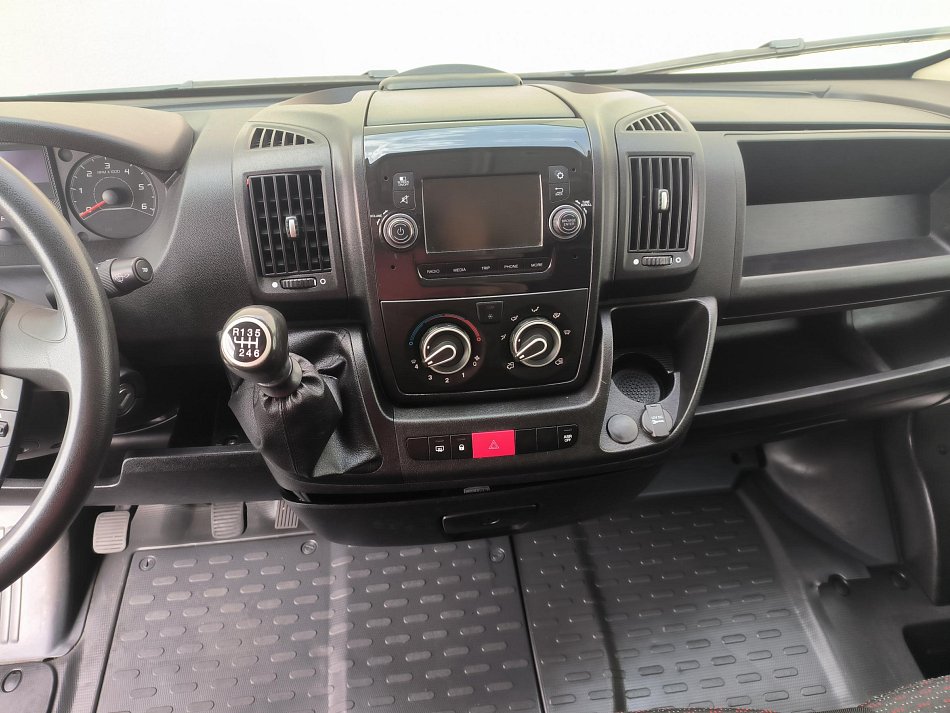 Peugeot Boxer 2.2HDi  L4H2