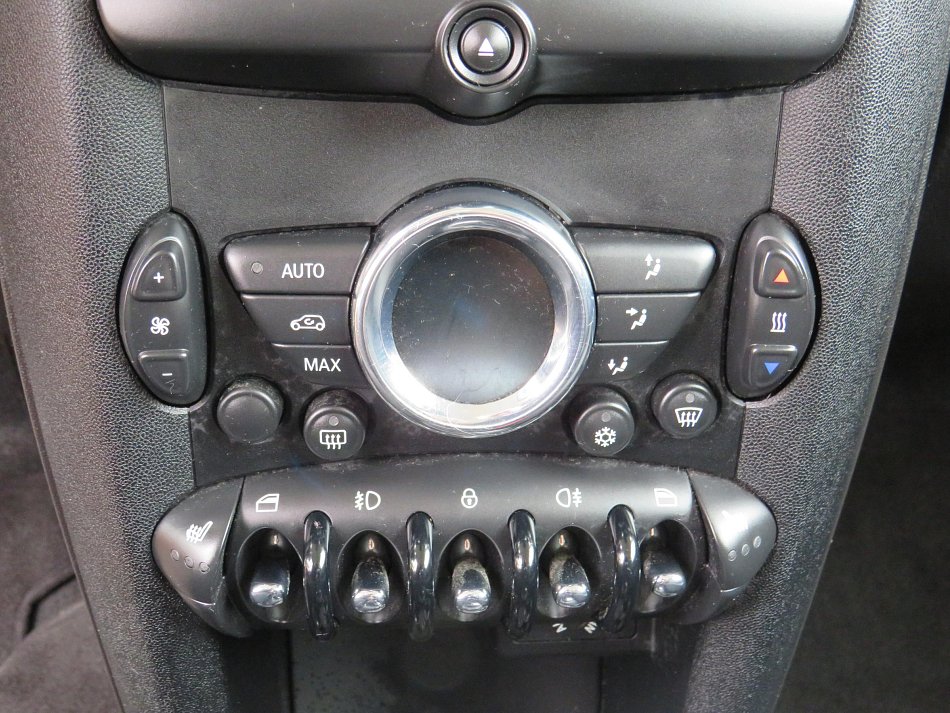 Mini Cooper 1.6i 