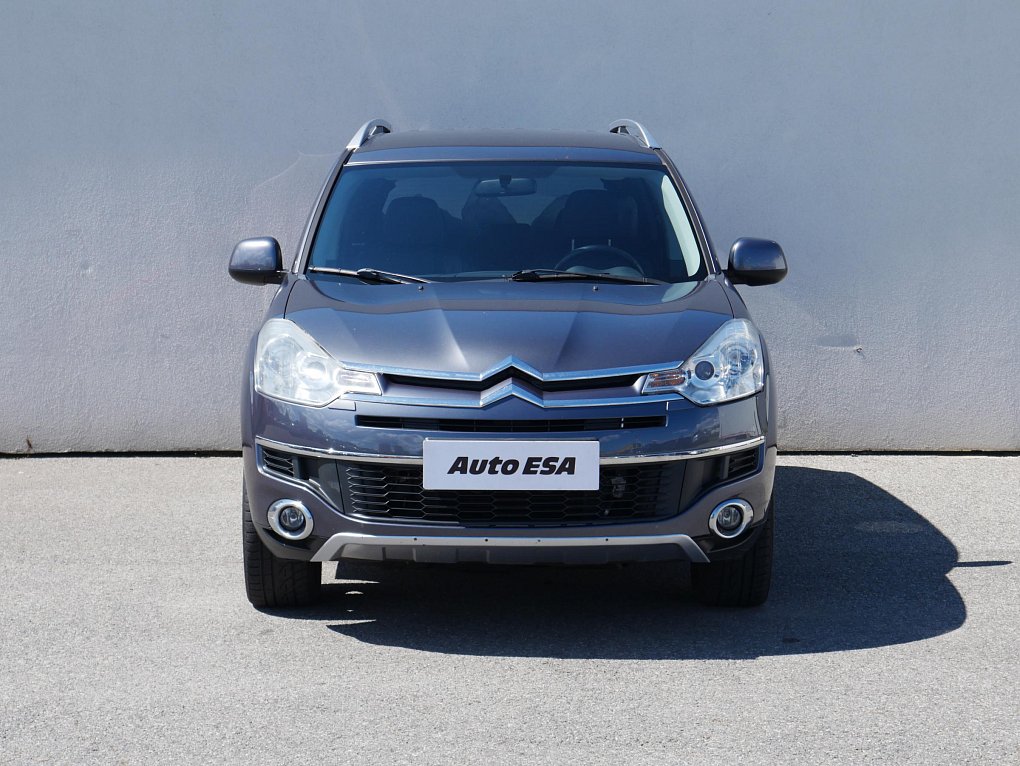 Citroën C-Crosser 2.2HDi  7míst, 4x4