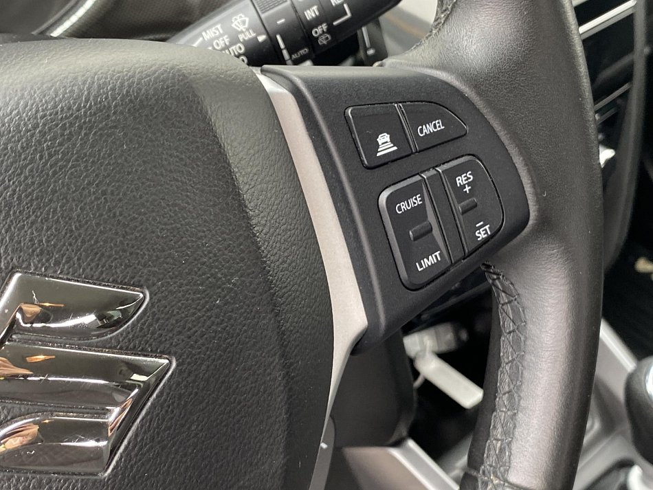 Suzuki Vitara 1.4T  4x4
