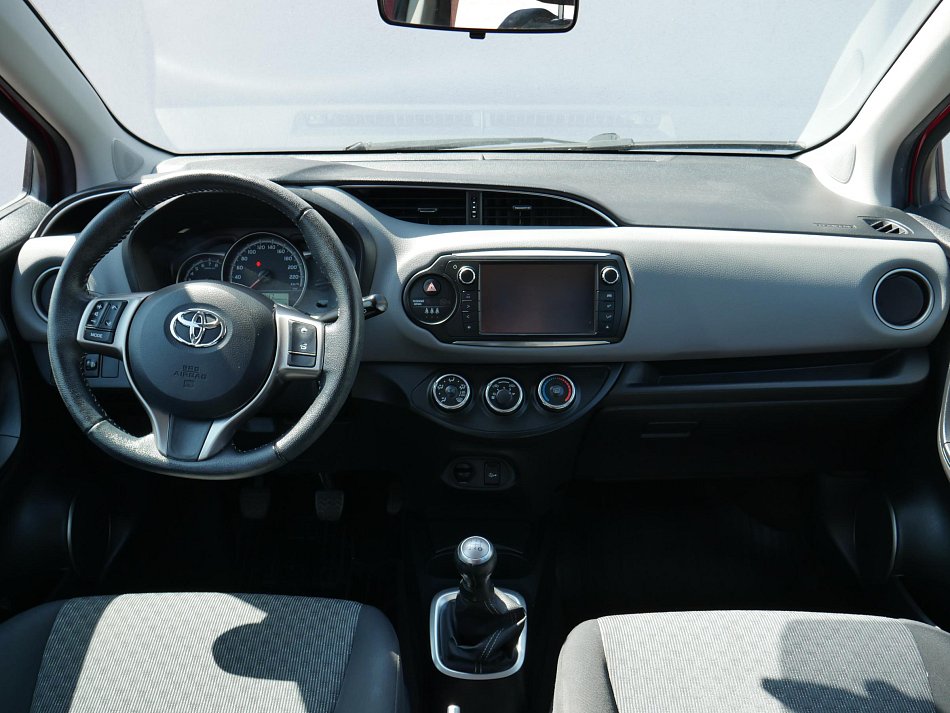 Toyota Yaris 1.0 VVTi 