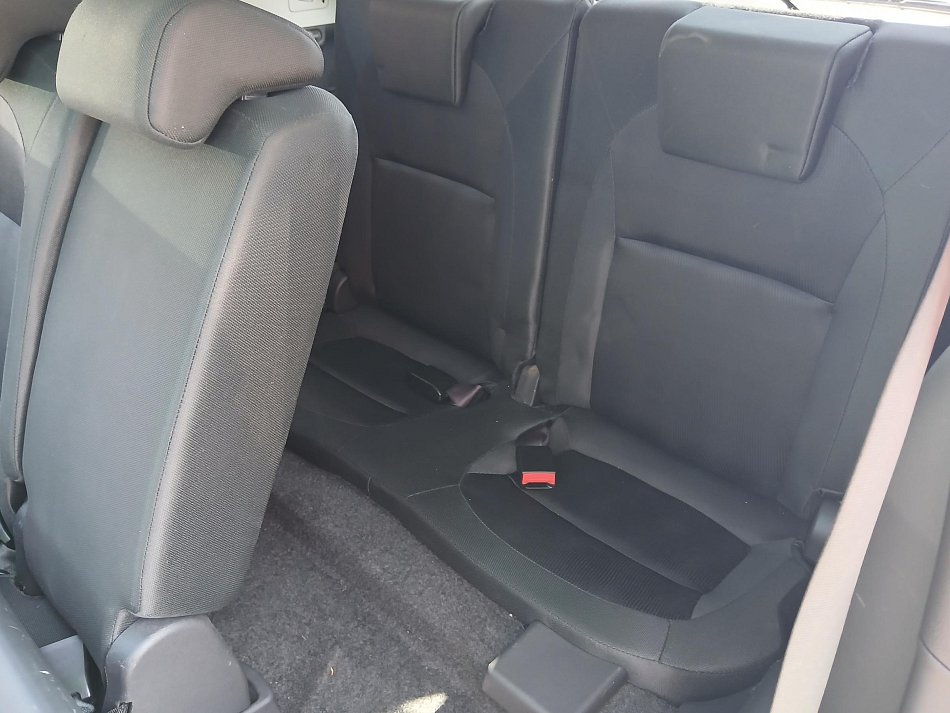 Nissan Qashqai 1.6i 