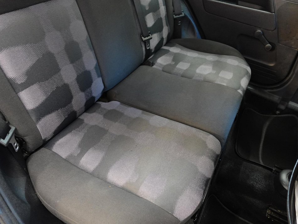 Ford Fusion 1.4i 