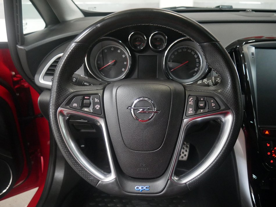 Opel Astra 1.4 Turbo OPC line