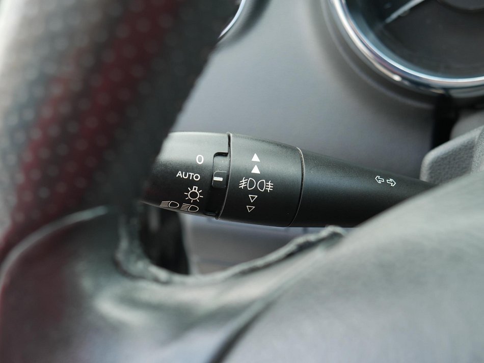 Peugeot 5008 2.0 HDi 