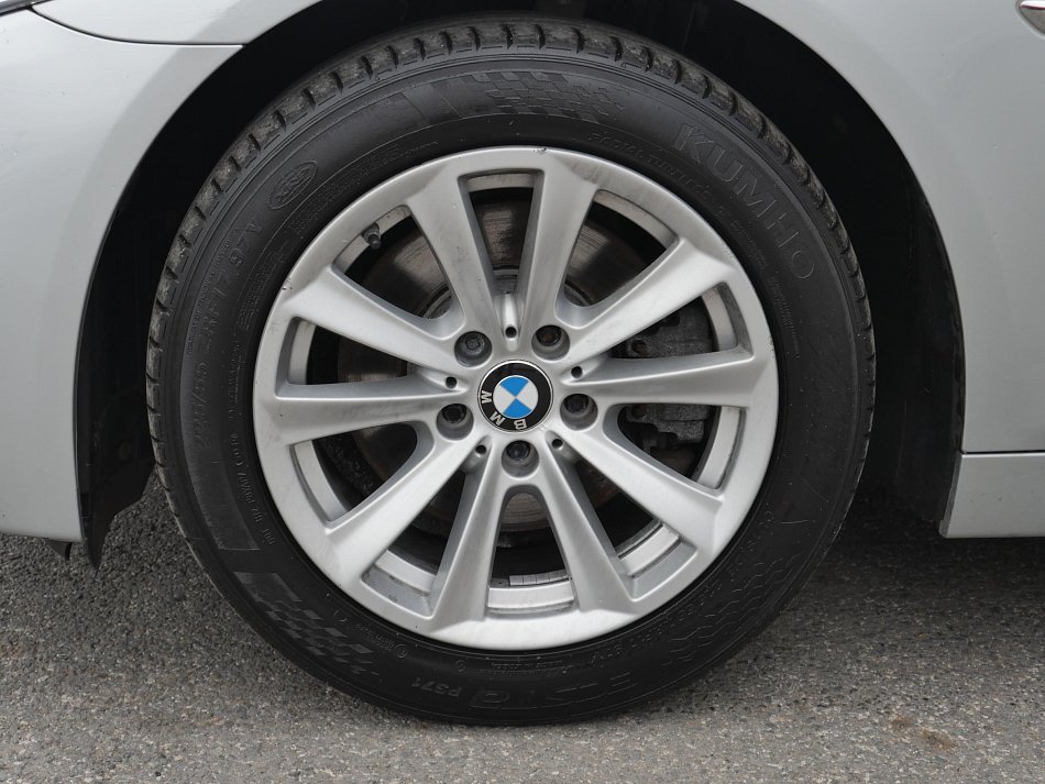 BMW Řada 5 2.0 d  520 xDrive