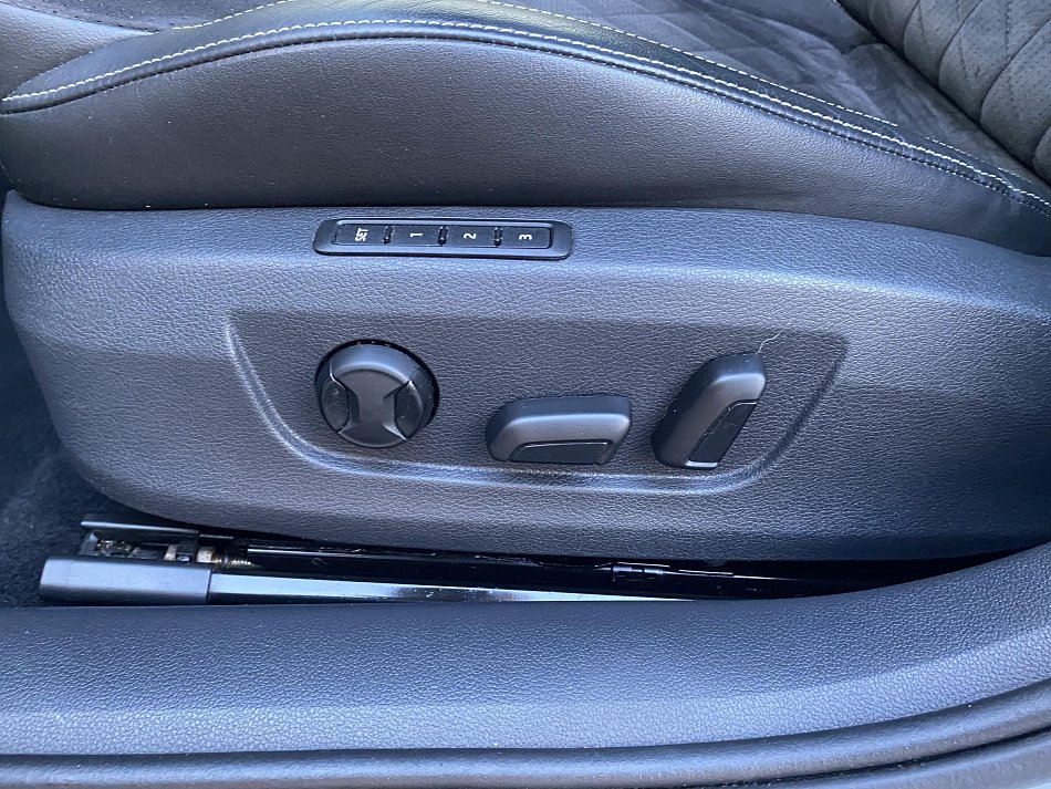 Škoda Superb III 2.0 TDI Ambition