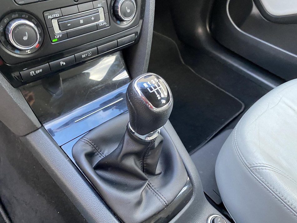 Škoda Octavia II 2.0TDi L&K