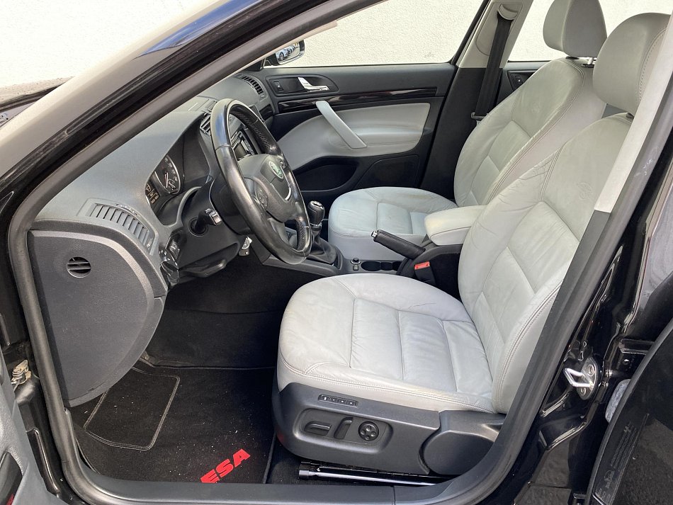 Škoda Octavia II 2.0TDi L&K