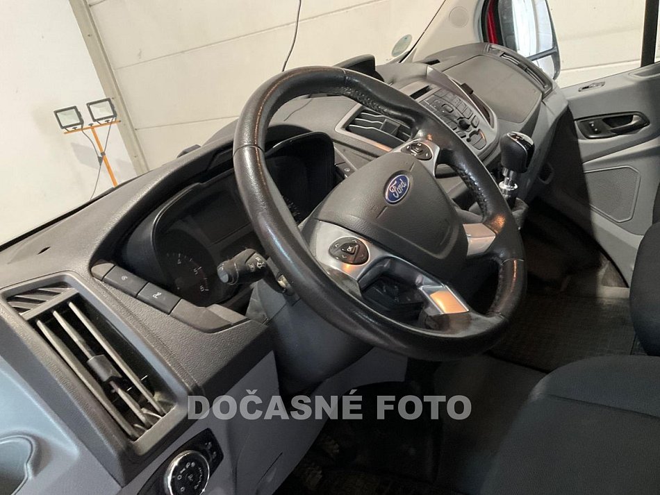 Ford Transit 2.0TDCi Trend L2H2 9míst