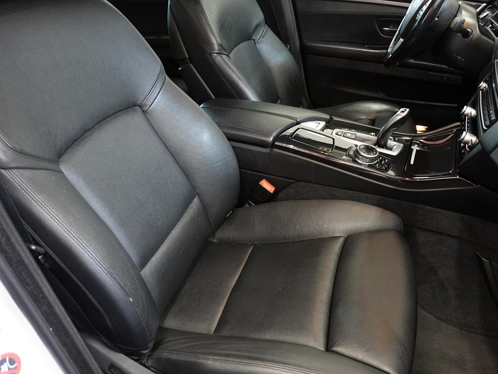 BMW Řada 5 2.0d  525d xDrive