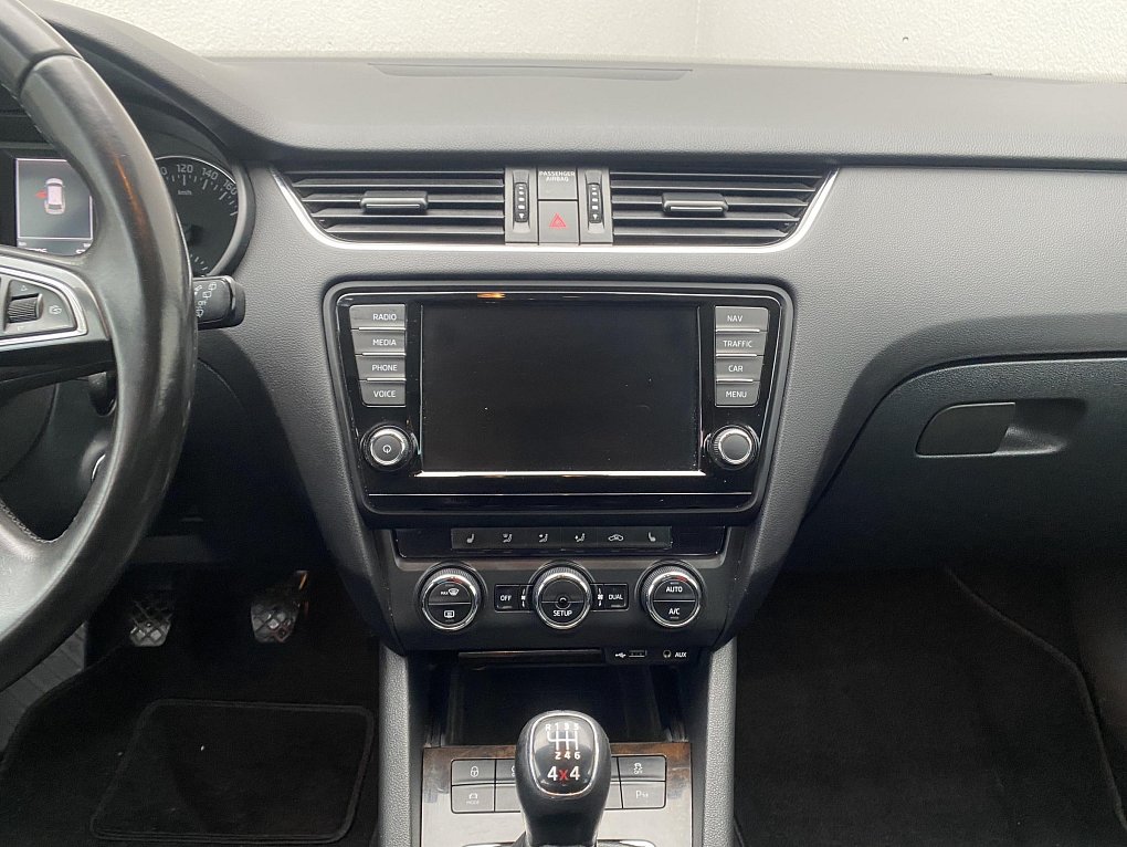 Škoda Octavia III 1.6 TDi Elegance 4x4