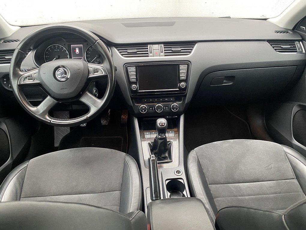 Škoda Octavia III 1.6 TDi Elegance 4x4