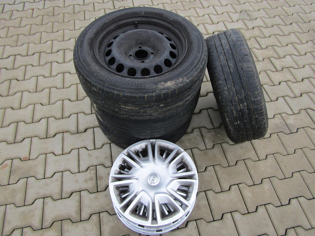 Opel Crossland X 1.2i 