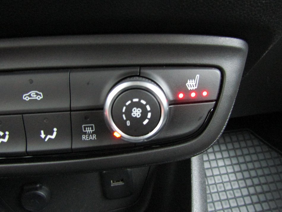 Opel Crossland X 1.2i 