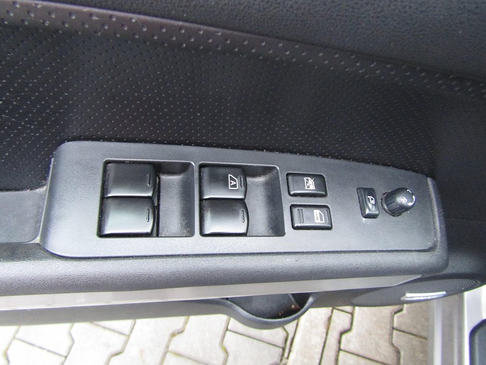 Nissan X-Trail 2.0 dCi  4x4