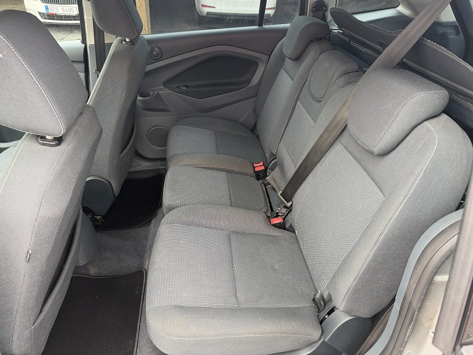 Ford Grand C-MAX 2.0 TDCi 