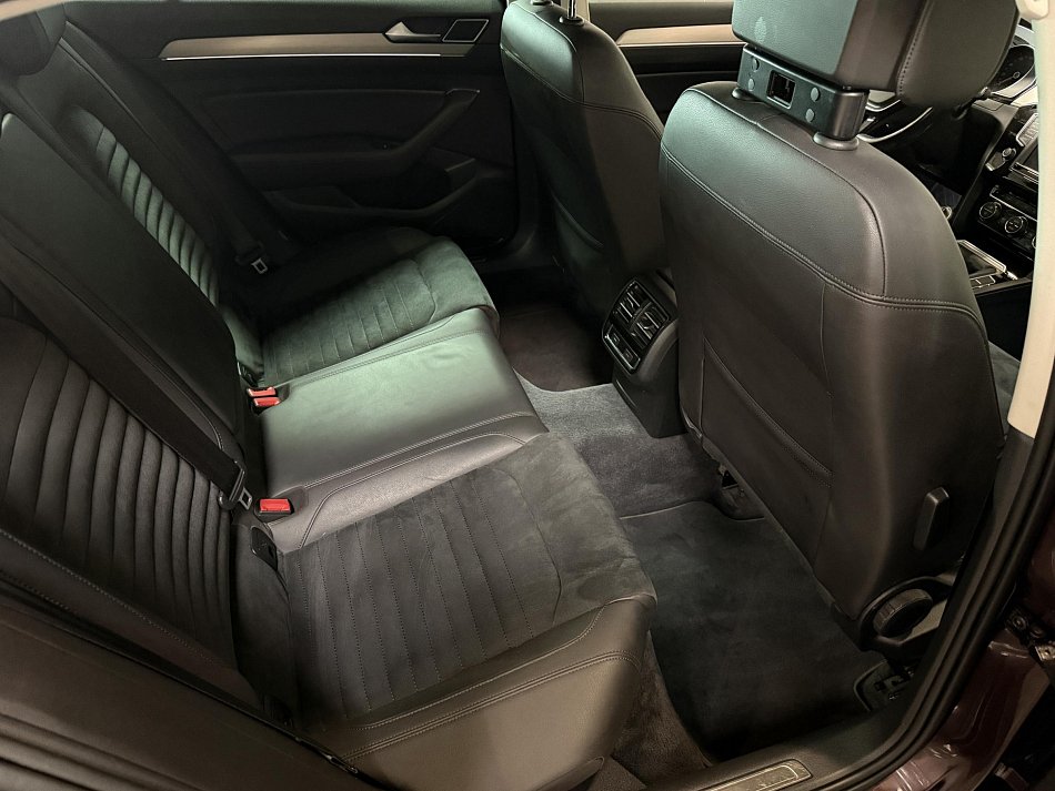 Volkswagen Passat 2.0 TDi Highline