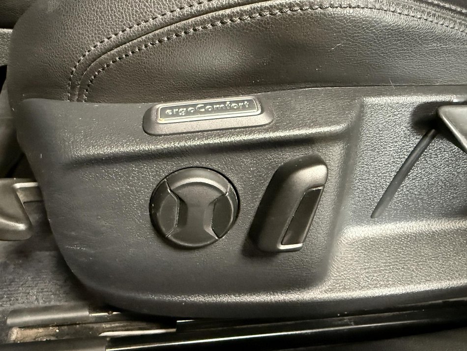 Volkswagen Passat 2.0 TDi Highline