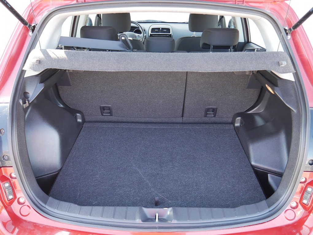 Mitsubishi ASX 1.6 i Invite