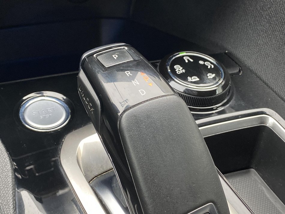 Peugeot 3008 1.5 HDi Crossway