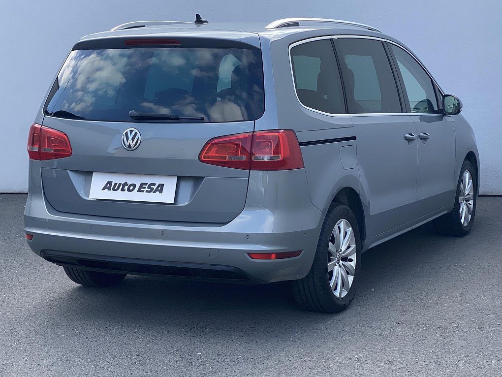 Volkswagen Sharan 2.0 TDi Highline 7míst