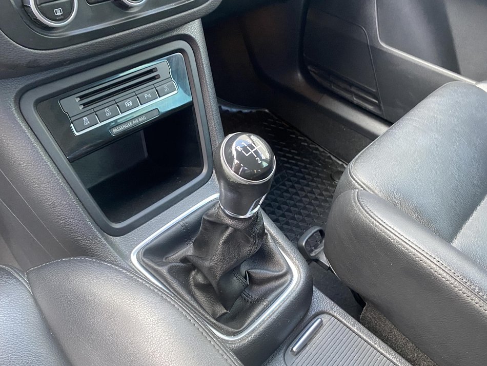 Volkswagen Sharan 2.0 TDi Highline 7míst