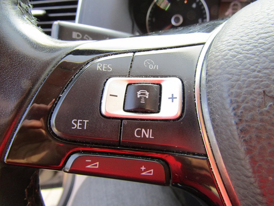 Volkswagen Sharan 2.0TDi 