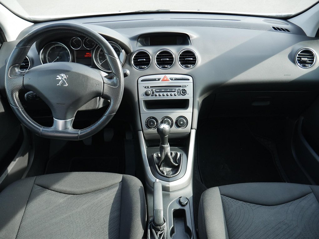 Peugeot 308 1.4i 