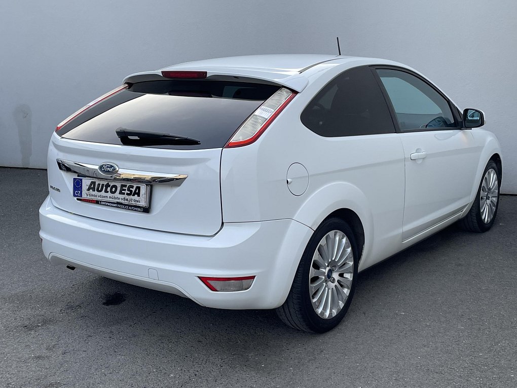 Ford Focus 1.6 16V 