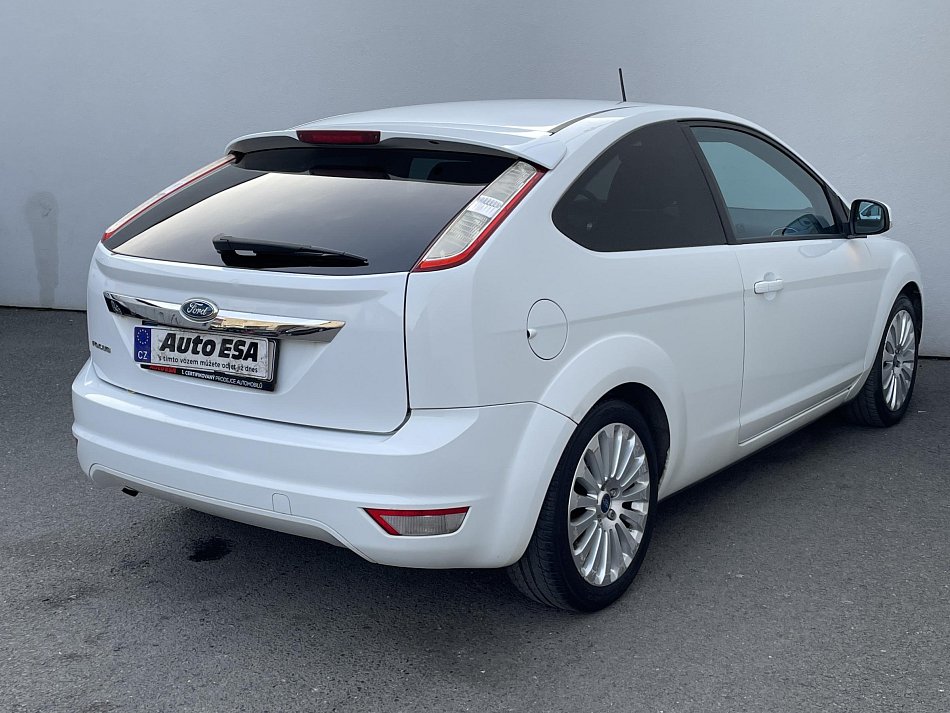 Ford Focus 1.6 16V 