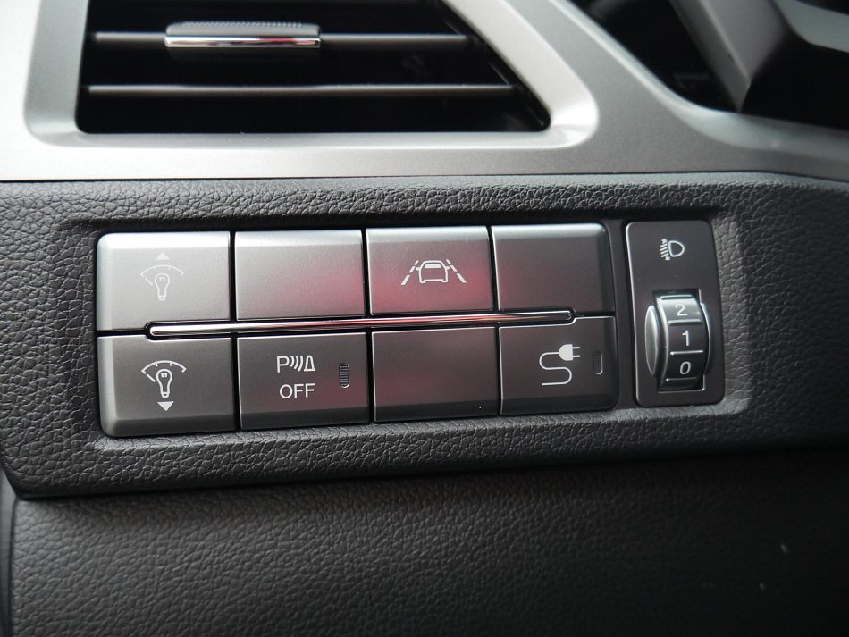 SsangYong Korando 1.5T-GDi  4x4