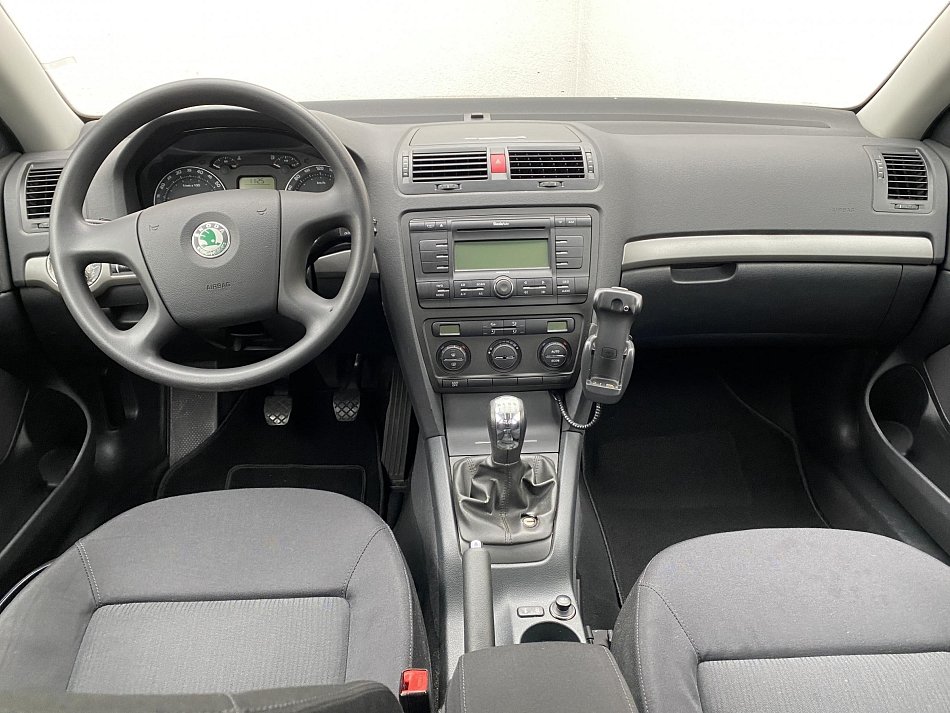 Škoda Octavia II 1.6MPi 