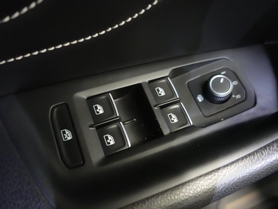 Volkswagen Passat 2.0 TSI 