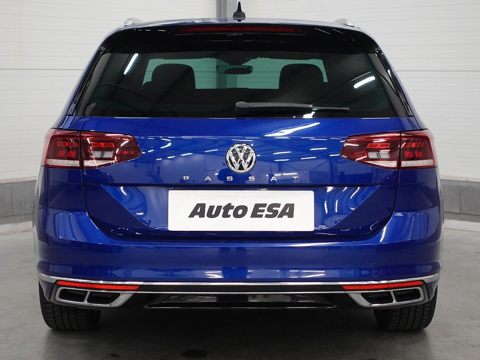 Volkswagen Passat 2.0 TSI 