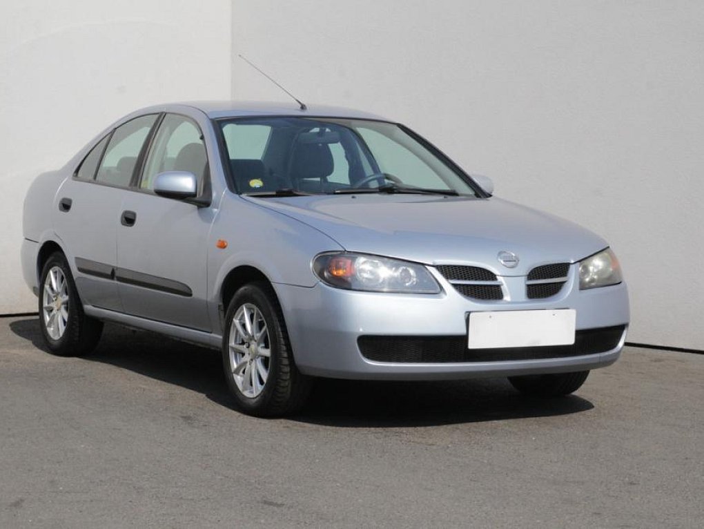 Nissan Almera 1.5 16V 