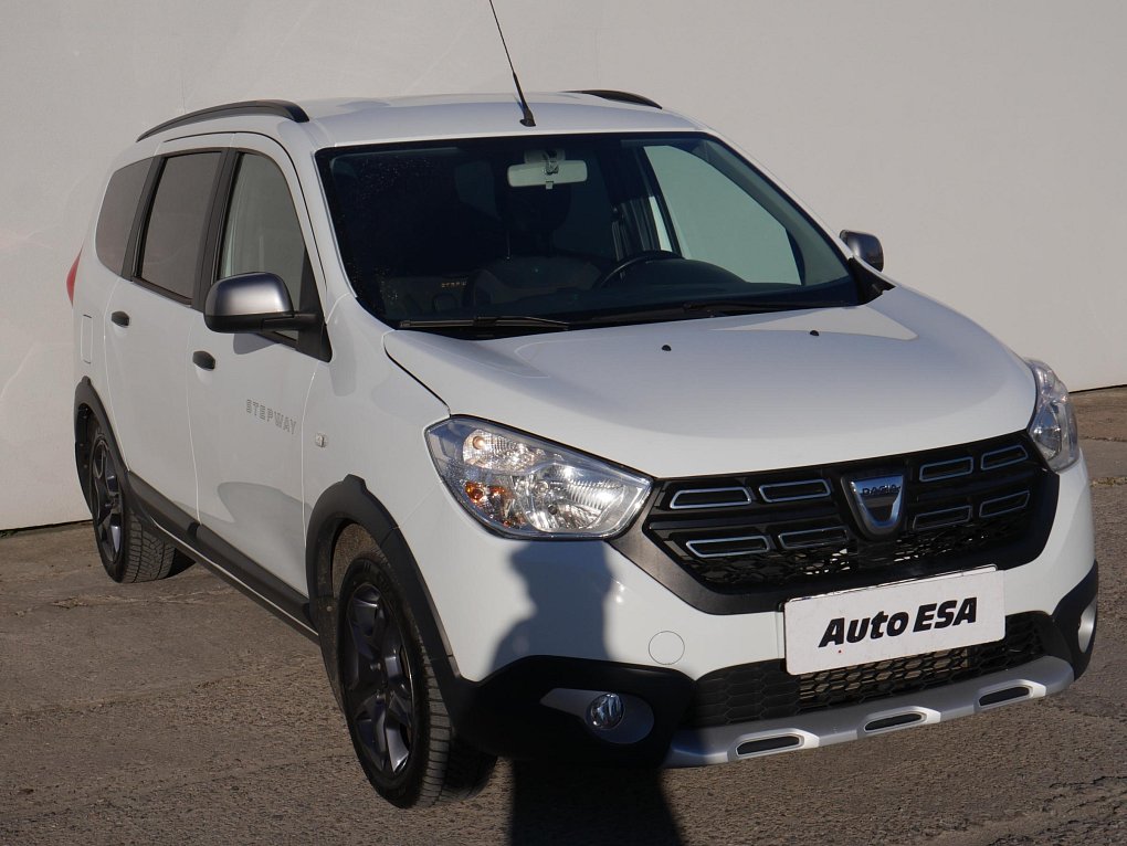 Dacia Lodgy 1.6i Stepway