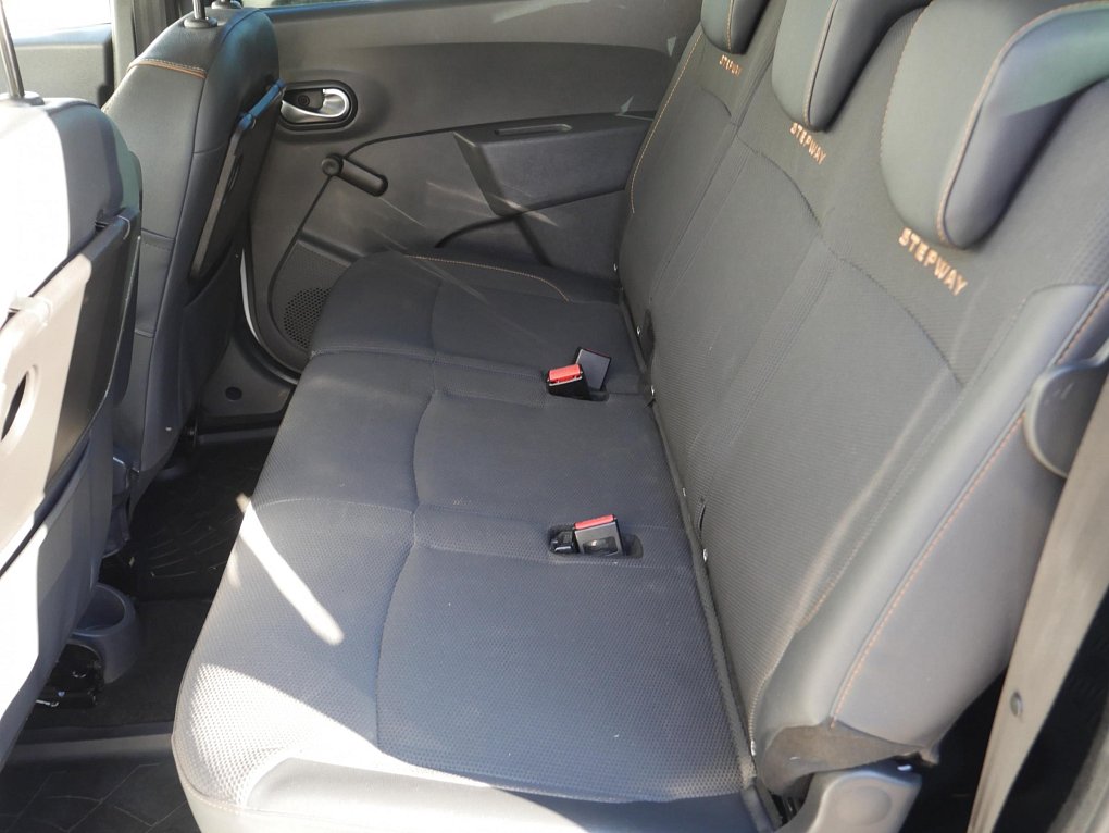 Dacia Lodgy 1.6i Stepway